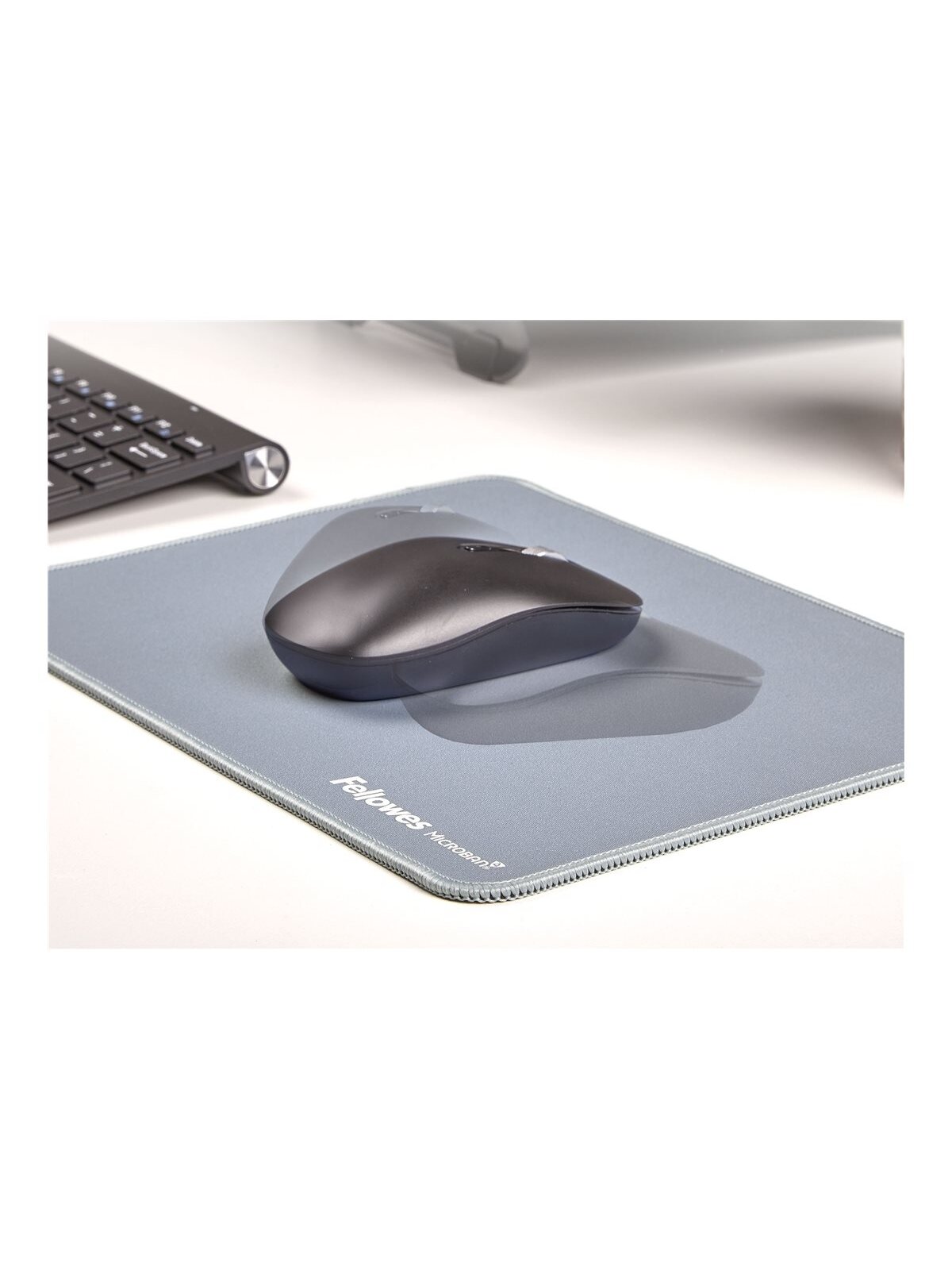 Fellowes XL Mousepad | Breyta | 280 x 210 x 2.5 mm | Marine 3 Fellowes XL Mousepad | Breyta | 280 x 210 x 2.5 mm | Marine 3
