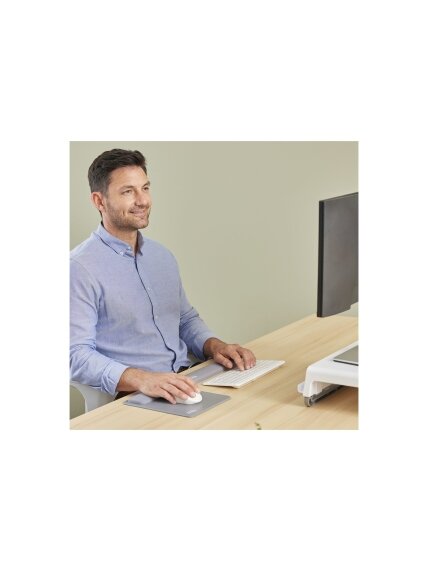 Fellowes | Breyta Compact Keyboard (TKL) Wrist Rest | Grey 4 Fellowes | Breyta Compact Keyboard (TKL) Wrist Rest | Grey 4