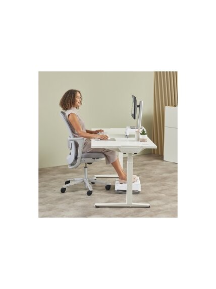 Fellowes | Breyta Keyboard Wrist Rest | Sand 8