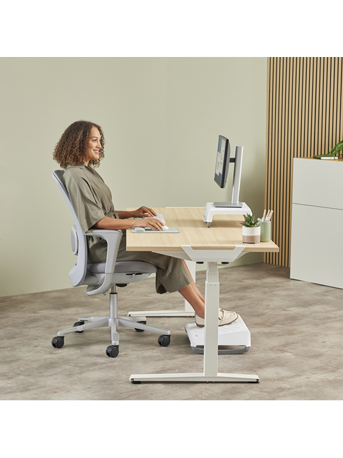 Fellowes | Breyta Palm Wrist Rest | Sage 2 Fellowes | Breyta Palm Wrist Rest | Sage 2