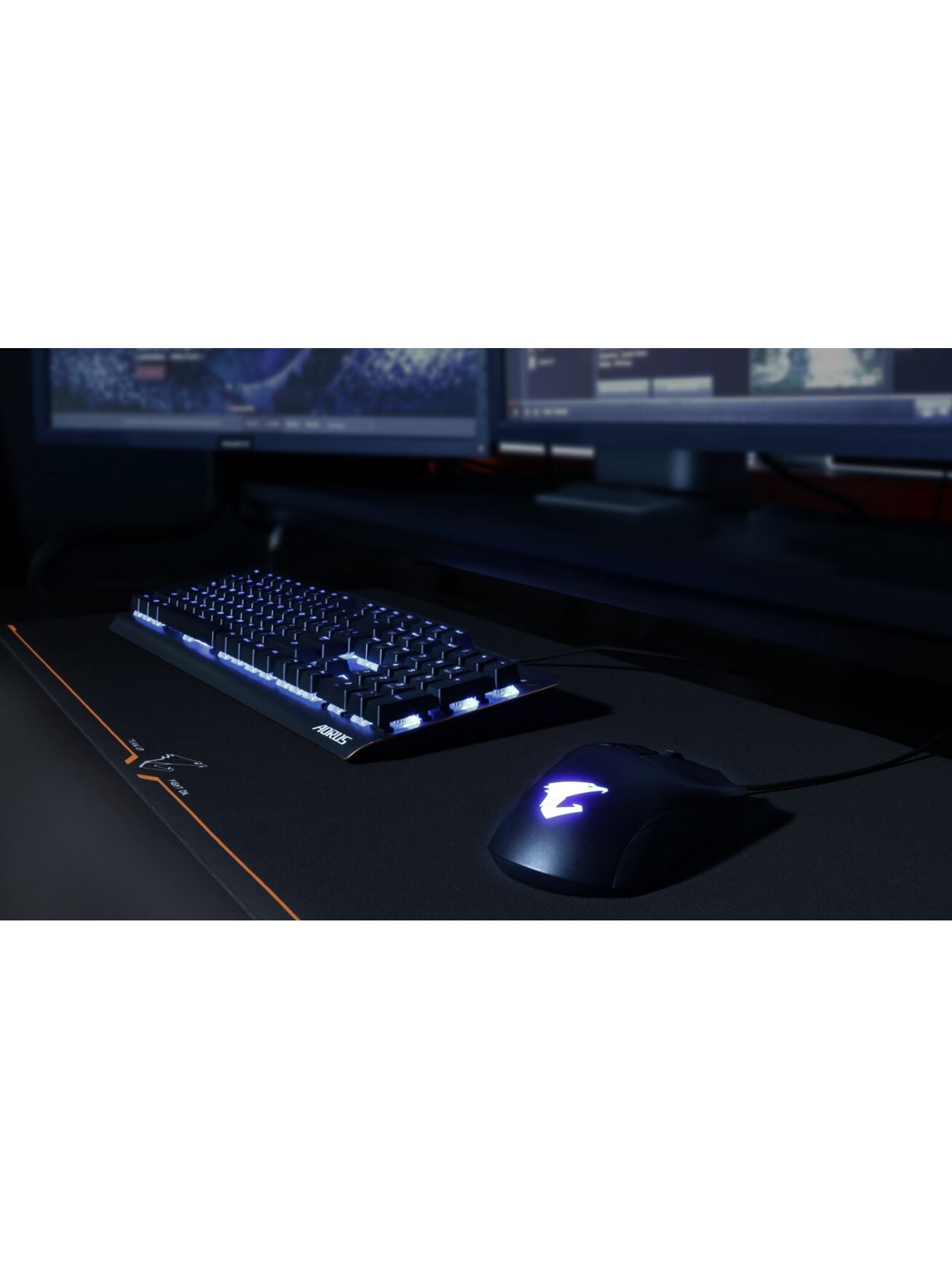 Gigabyte AMP900 | Gaming mouse pad | 900 x 360 x 3 mm | Black 7 Gigabyte AMP900 | Gaming mouse pad | 900 x 360 x 3 mm | Black 7