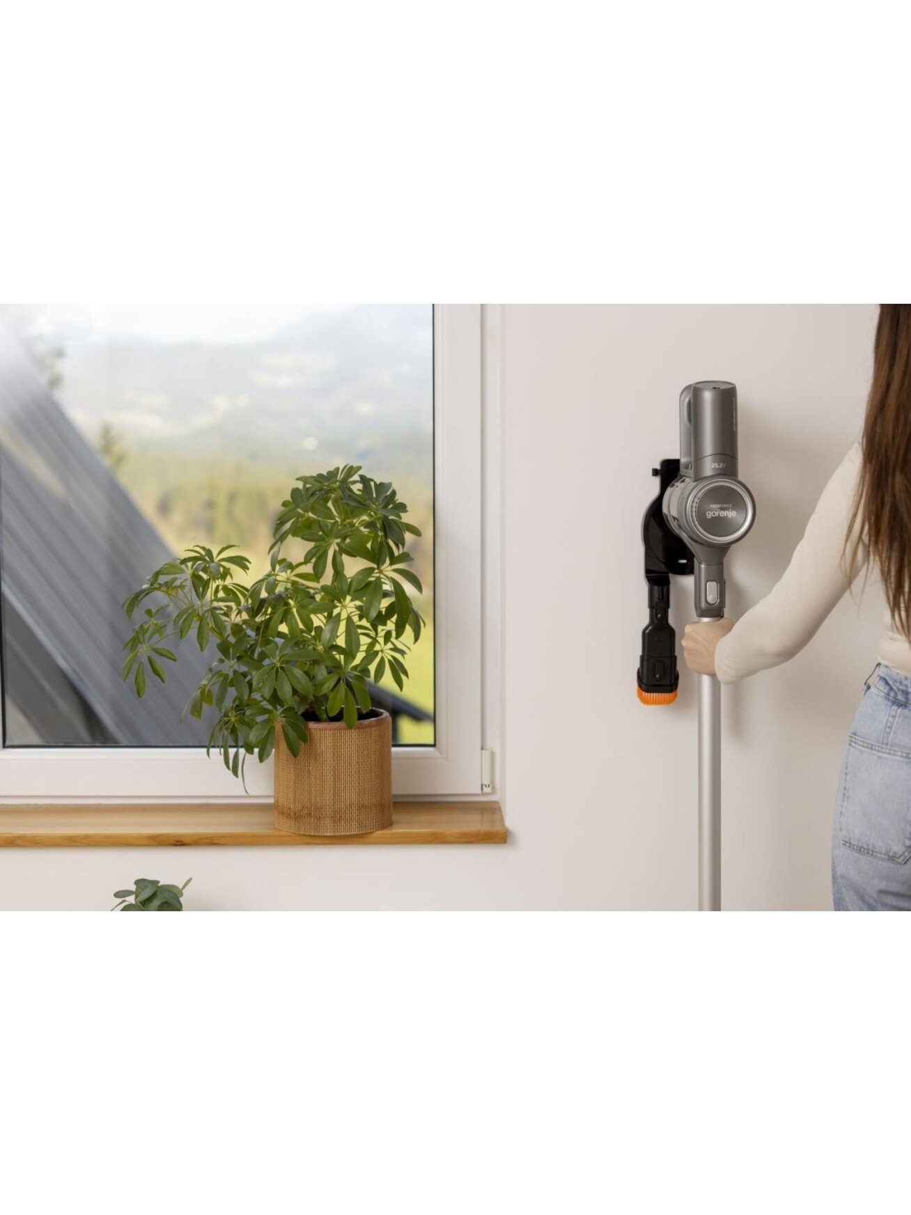 Gorenje SVC252420FFA | Vacuum Cleaner | Cordless operating | Stick/handheld | 300 W | 25.2 V | Operating time (max) 60 min | Anthracite 6