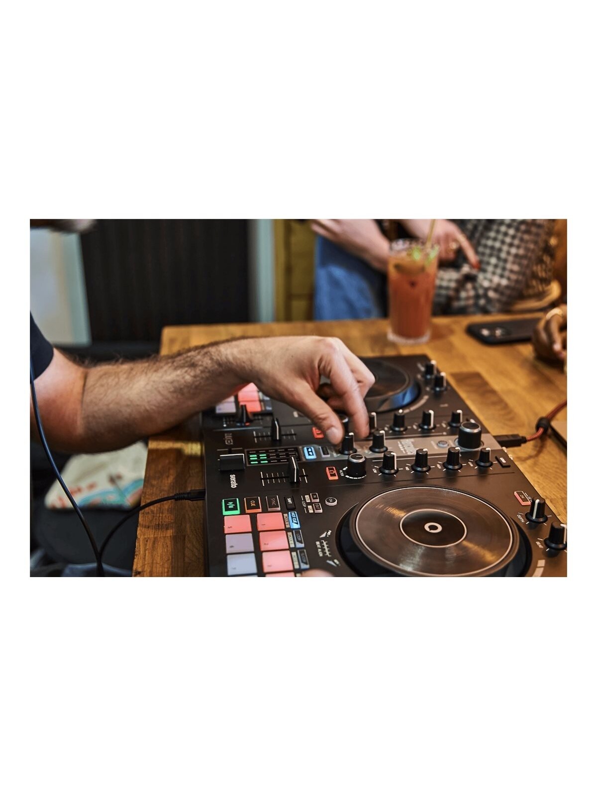 Hercules | DJControl Inpulse 300 MK2 | Speakers | USB connectivity 7
