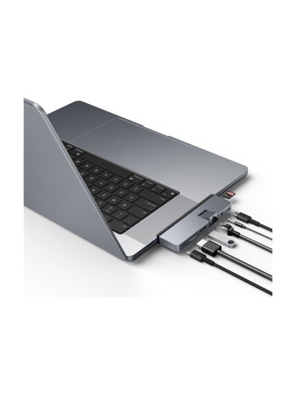 Hyper | HyperDrive DUO PRO 7-in-2 USB-C Hub for MacBook Air/Pro 2016-2020 | Ethernet LAN (RJ-45) ports 1 | HDMI ports quantity 1 8 Hyper | HyperDrive DUO PRO 7-in-2 USB-C Hub for MacBook Air/Pro 2016-2020 | Ethernet LAN (RJ-45) ports 1 | HDMI ports quantity 1 8