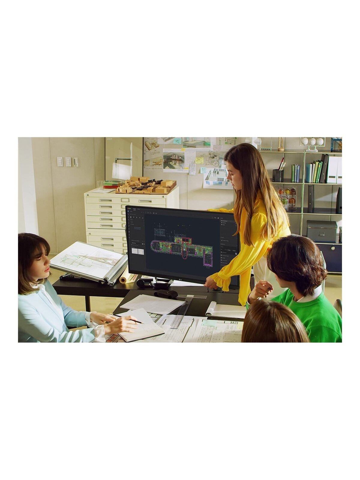 LG | 32UN880K-B | 32 " | IPS | 16:9 | 60 Hz | 5 ms | 3840 x 2160 pixels | 350 cd/m² | HDMI ports quantity 2 11