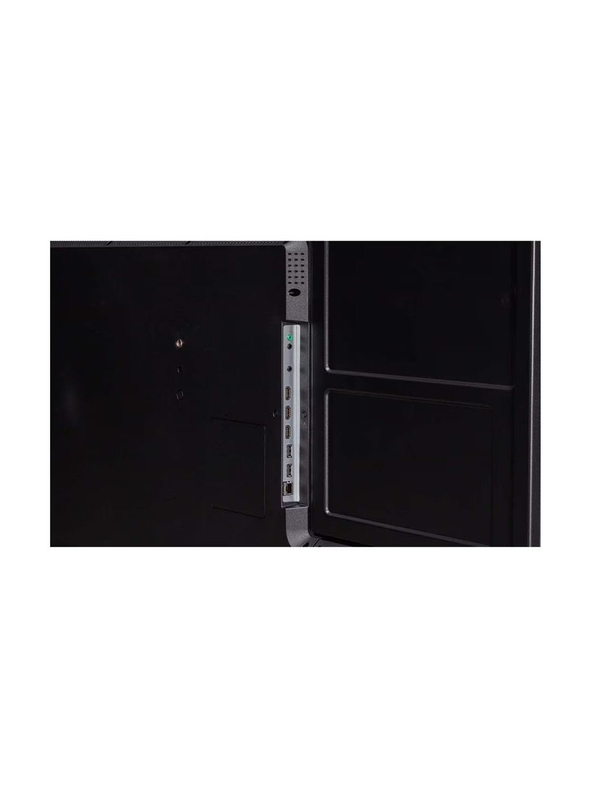 LG 4K UHD Signage | 86UL5Q-E | 86 " | 500 cd/m² | Landscape/Portrait | 24/7 | webOS | 8 ms | 178 ° | 178 ° 7 LG 4K UHD Signage | 86UL5Q-E | 86 " | 500 cd/m² | Landscape/Portrait | 24/7 | webOS | 8 ms | 178 ° | 178 ° 7