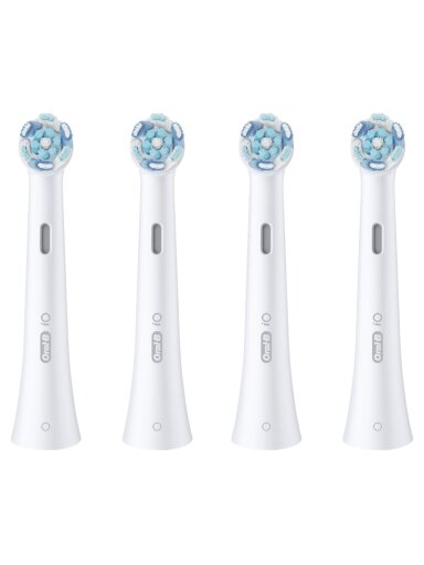 Oral-B | Replaceable toothbrush heads | iO UltimateClean | Heads | For adults | Number of brush heads included 4 | White Oral-B | Replaceable toothbrush heads | iO UltimateClean | Heads | For adults | Number of brush heads included 4 | White