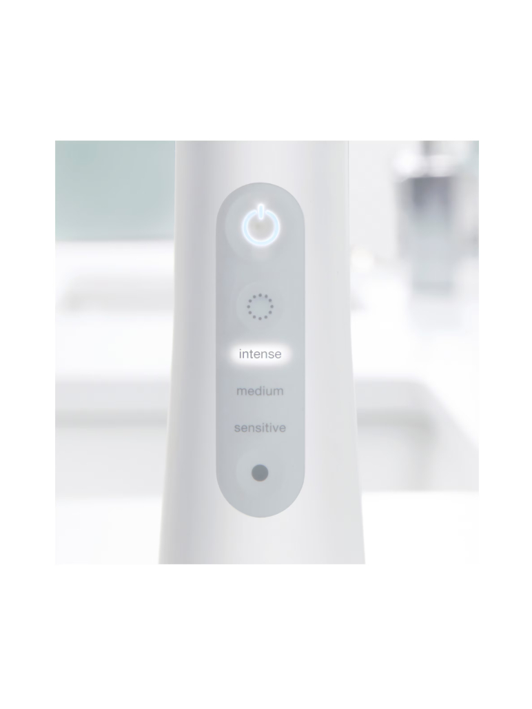 Oral-B Dental Irrigator | OxyJet MD20 | 600 ml | Number of heads 2 | White 3 Oral-B Dental Irrigator | OxyJet MD20 | 600 ml | Number of heads 2 | White 3