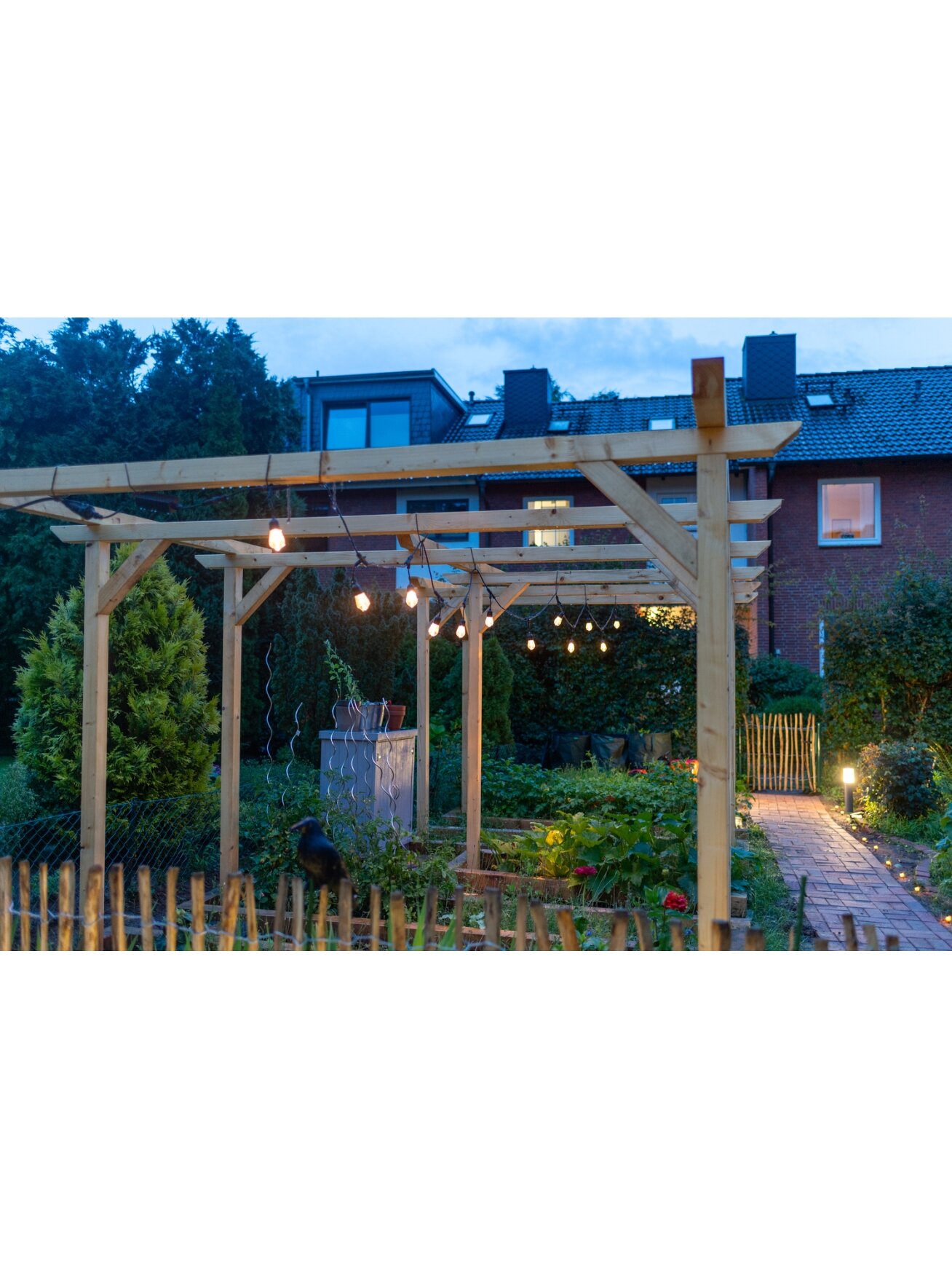 Osram SMART+ Outdoor String Light IP44 RGBW | 4.50 W | Warm White, RGB | Wi-Fi 8 Osram SMART+ Outdoor String Light IP44 RGBW | 4.50 W | Warm White, RGB | Wi-Fi 8