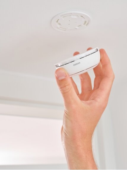 Osram SMART+ WIFI Smoke Detector | White 4 Osram SMART+ WIFI Smoke Detector | White 4