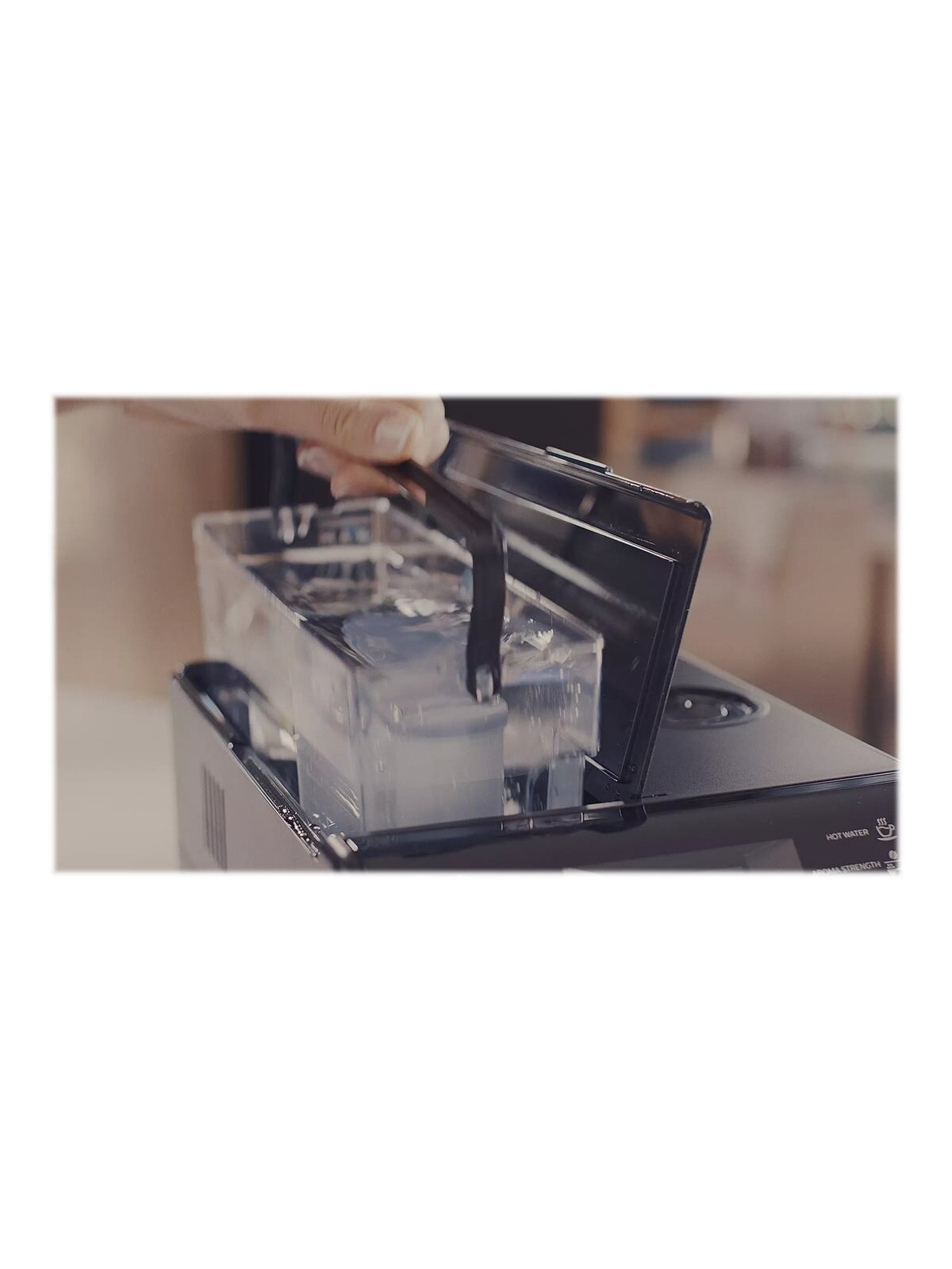 Philips | Espresso Machine Descaler | CA6700/10 | 250 ml 4 Philips | Espresso Machine Descaler | CA6700/10 | 250 ml 4