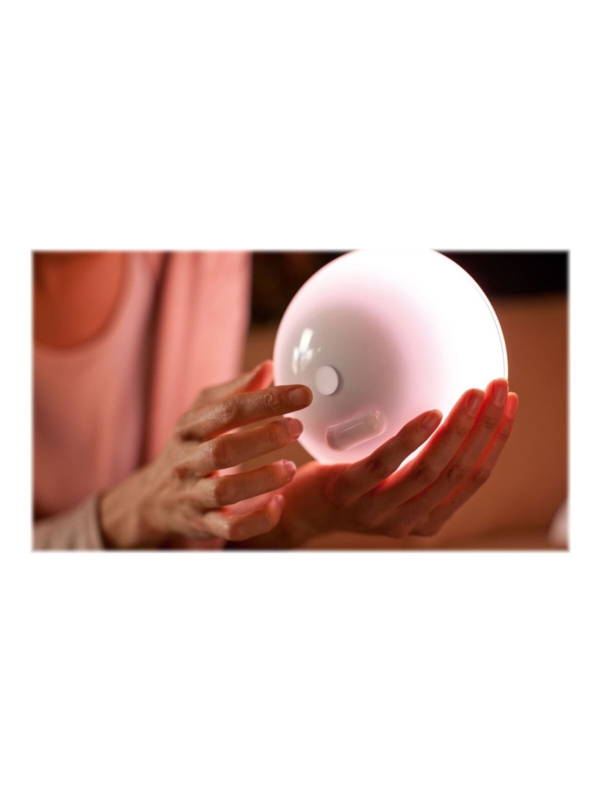 Philips Hue | Hue Go Portable Light | 6 W | White and color ambiance | Zigbee 5 Philips Hue | Hue Go Portable Light | 6 W | White and color ambiance | Zigbee 5