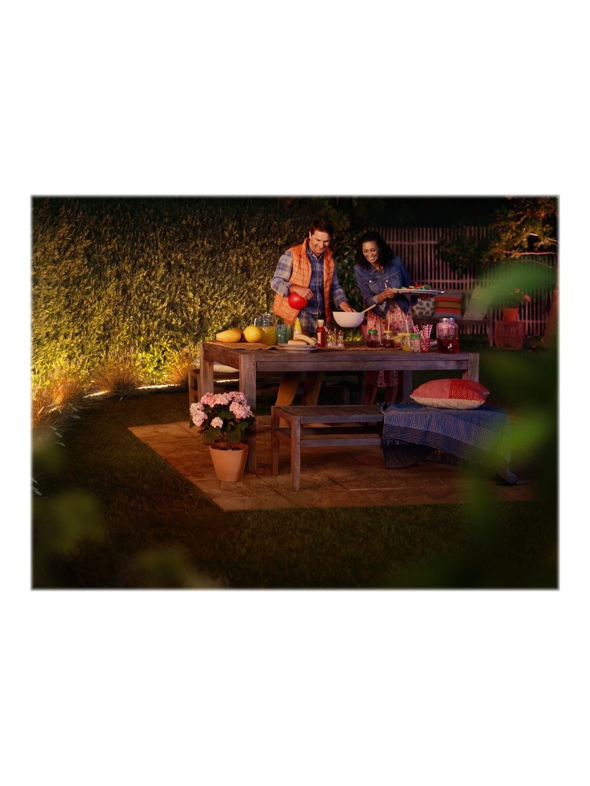 Philips Hue | Lightstrip | Hue White and Colour Ambiance | 37.5 W | White and colored light 7 Philips Hue | Lightstrip | Hue White and Colour Ambiance | 37.5 W | White and colored light 7