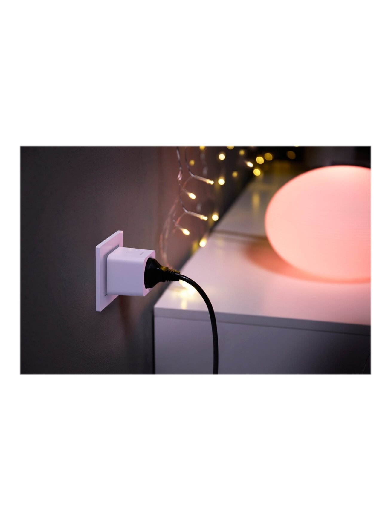 Philips Hue | Hue Smart Plug Type F | ZigBee Light Link | White 3 Philips Hue | Hue Smart Plug Type F | ZigBee Light Link | White 3