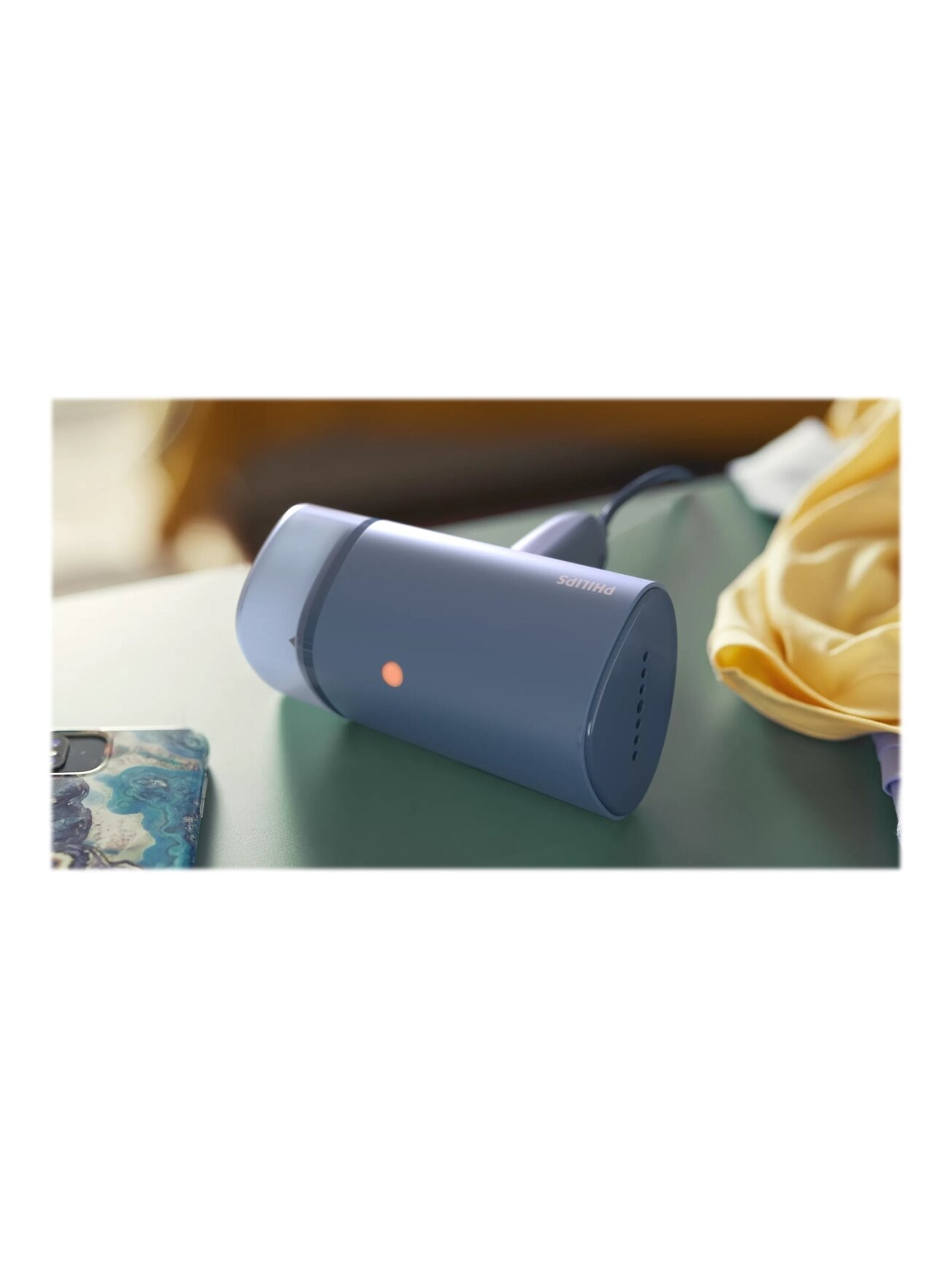Philips | Steamer | STH3000/20 | Handheld | 1000 W | 0.1 L | 20 g/min | Blue 4 Philips | Steamer | STH3000/20 | Handheld | 1000 W | 0.1 L | 20 g/min | Blue 4