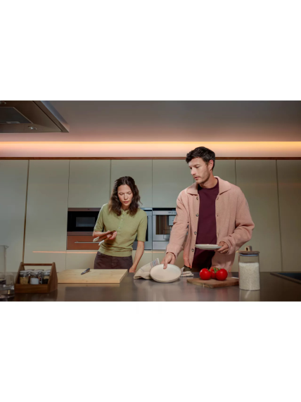 Philips Hue Flux ultra-bright LED light strip 5 m | 29 W 4 Philips Hue Flux ultra-bright LED light strip 5 m | 29 W 4