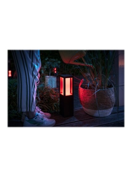 Philips Hue WCA Impress Outdoor Pedestal Lantern | 8 W | 2000-6500 Hue White Colour Ambiance 4 Philips Hue WCA Impress Outdoor Pedestal Lantern | 8 W | 2000-6500 Hue White Colour Ambiance 4