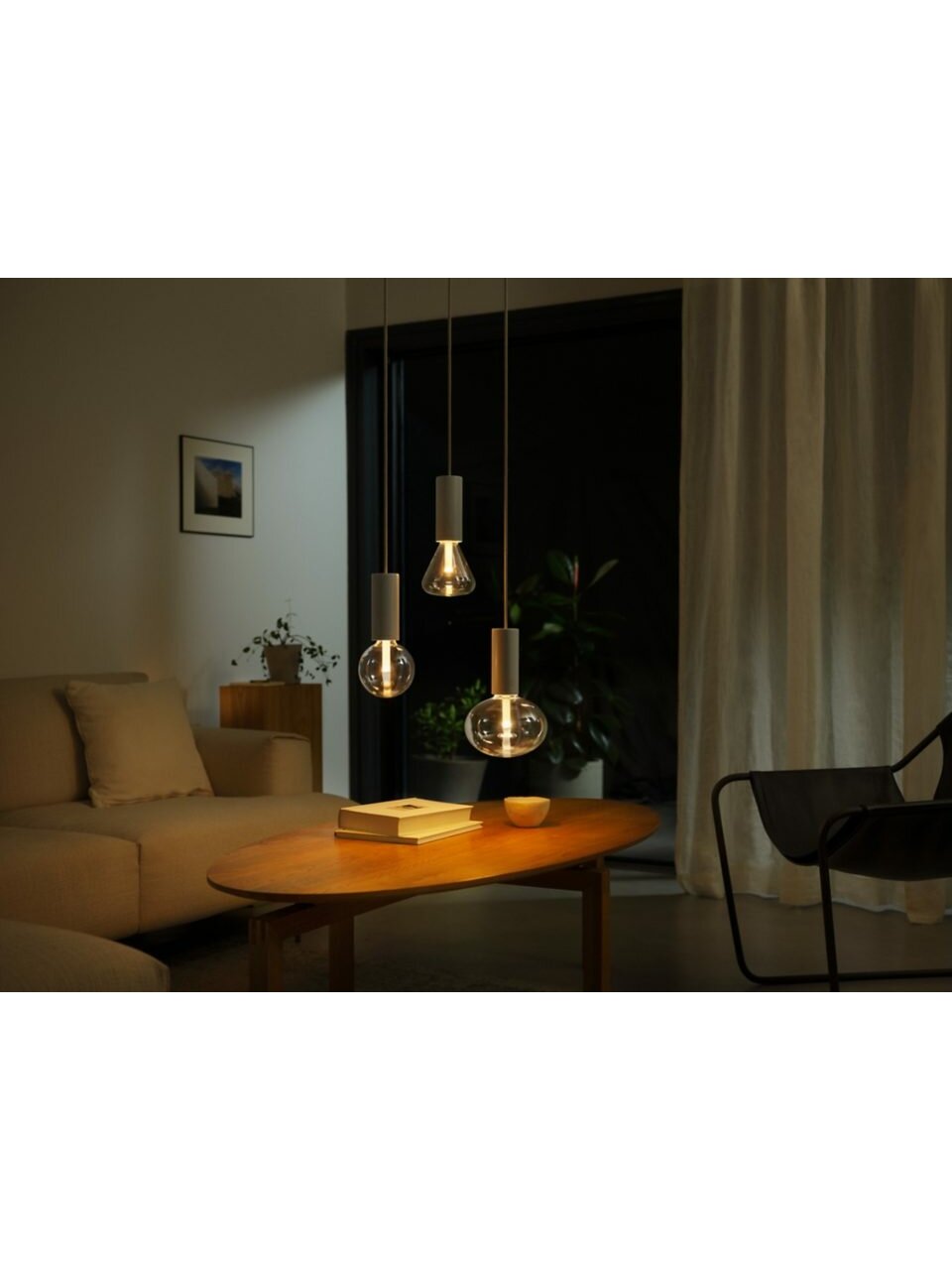 Philips Hue WCA Lightguide G125 | E27 | 6.8 W | White and colour light 5 Philips Hue WCA Lightguide G125 | E27 | 6.8 W | White and colour light 5