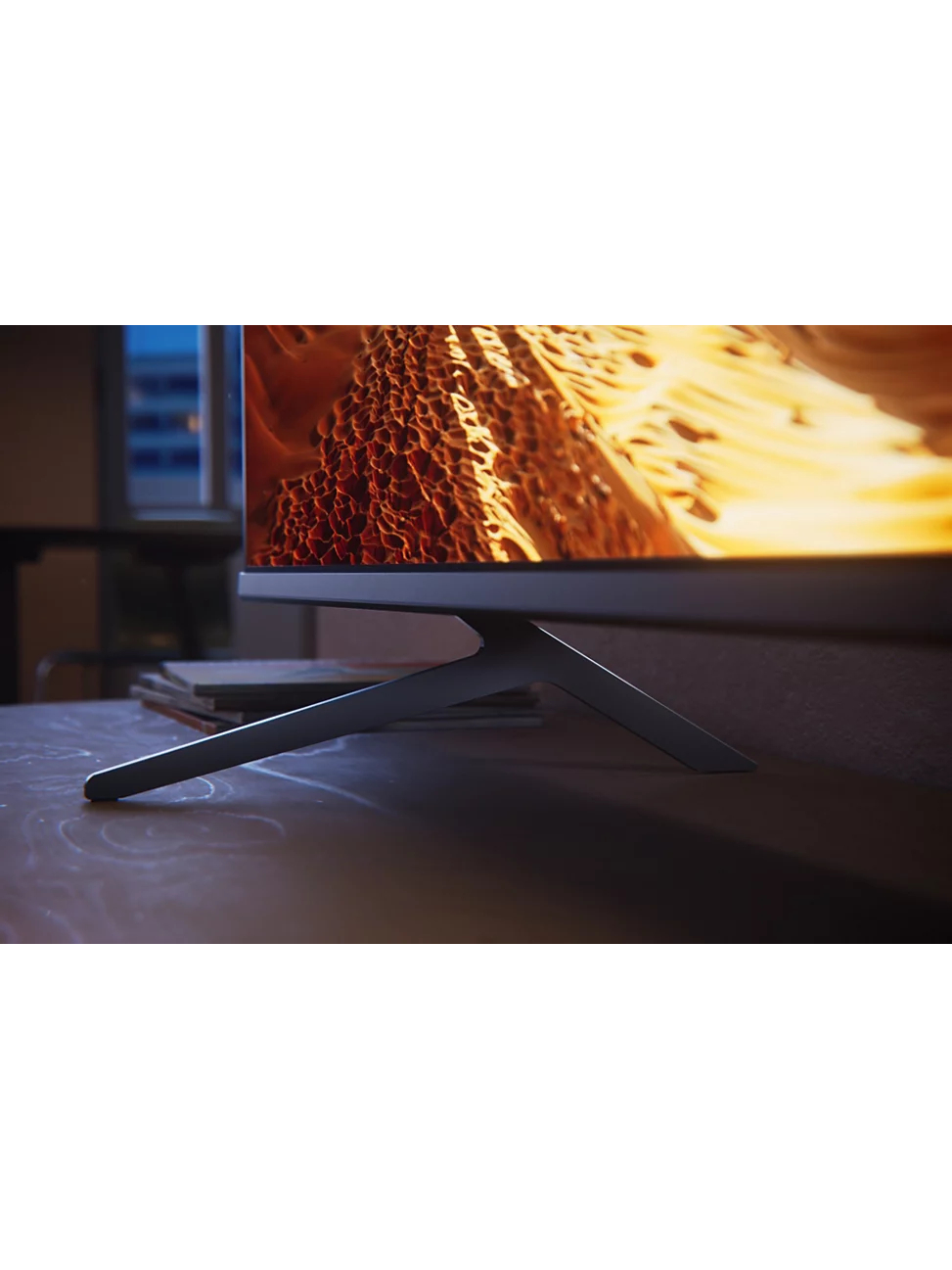 Philips 4K QLED TV | 43PQS7801/12 | 43 | Smart TV | Titan OS | UHD | Black 2