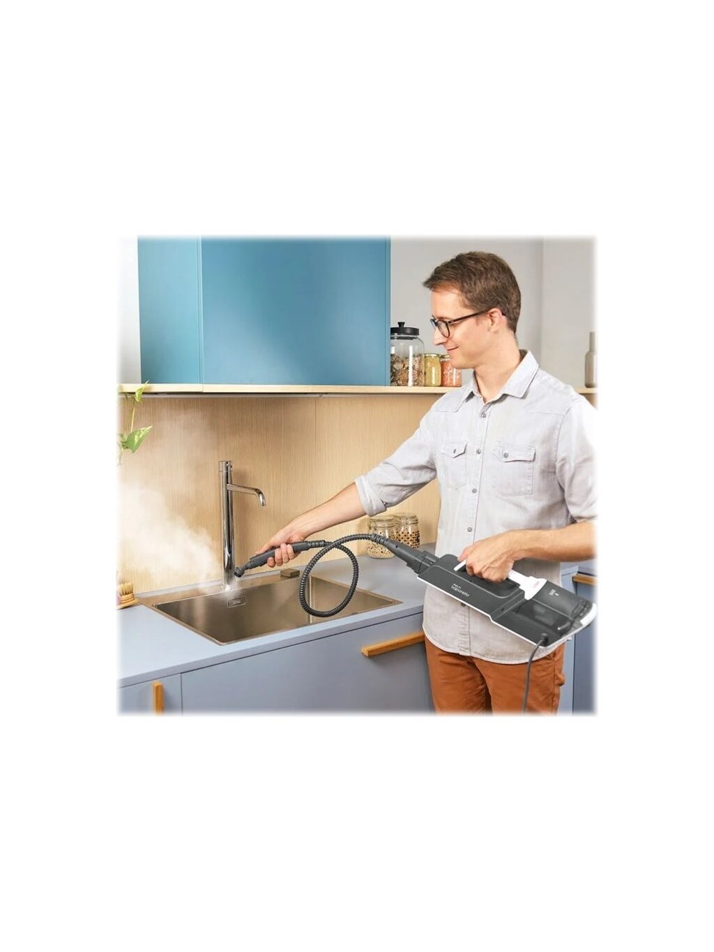 Polti | Steam mop with integrated portable cleaner | PTEU0304 Vaporetto SV610 Style 2-in-1 | Power 1500 W | Steam pressure Not Applicable bar | Water tank capacity 0.5 L | Grey/White 6 Polti | Steam mop with integrated portable cleaner | PTEU0304 Vaporetto SV610 Style 2-in-1 | Power 1500 W | Steam pressure Not Applicable bar | Water tank capacity 0.5 L | Grey/White 6
