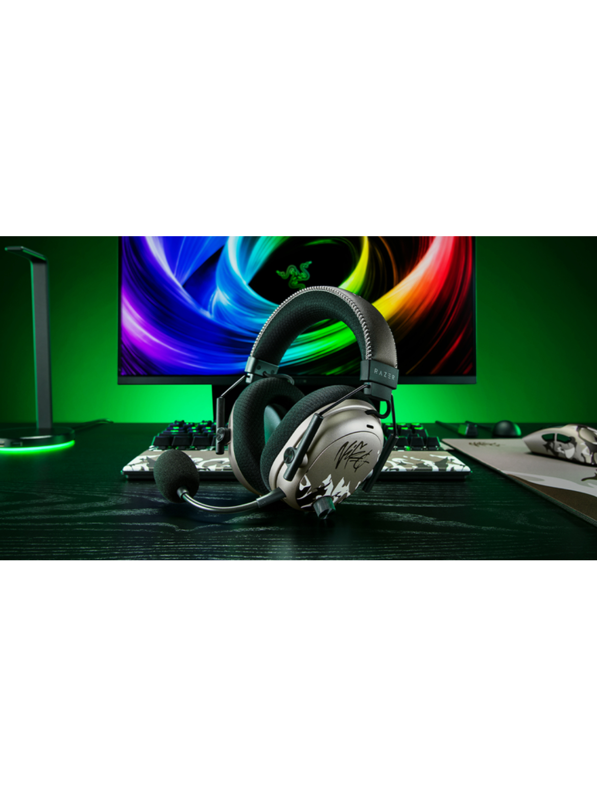 Razer | Gaming Headset | BlackShark V3 Pro | Built-in microphone | Bluetooth | ANC | NiKo Edition 3 Razer | Gaming Headset | BlackShark V3 Pro | Built-in microphone | Bluetooth | ANC | NiKo Edition 3