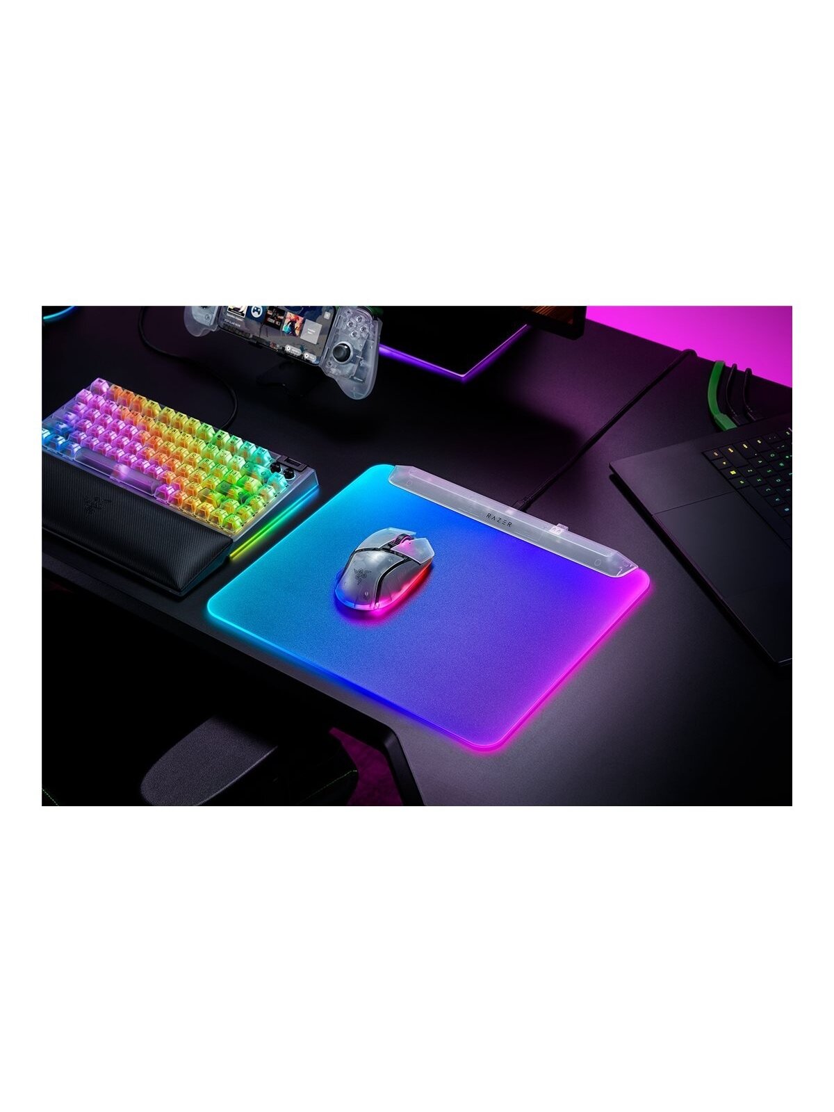 Razer RGB Gaming Mouse Mat | Firefly V2 Pro | Phantom White Edition 5