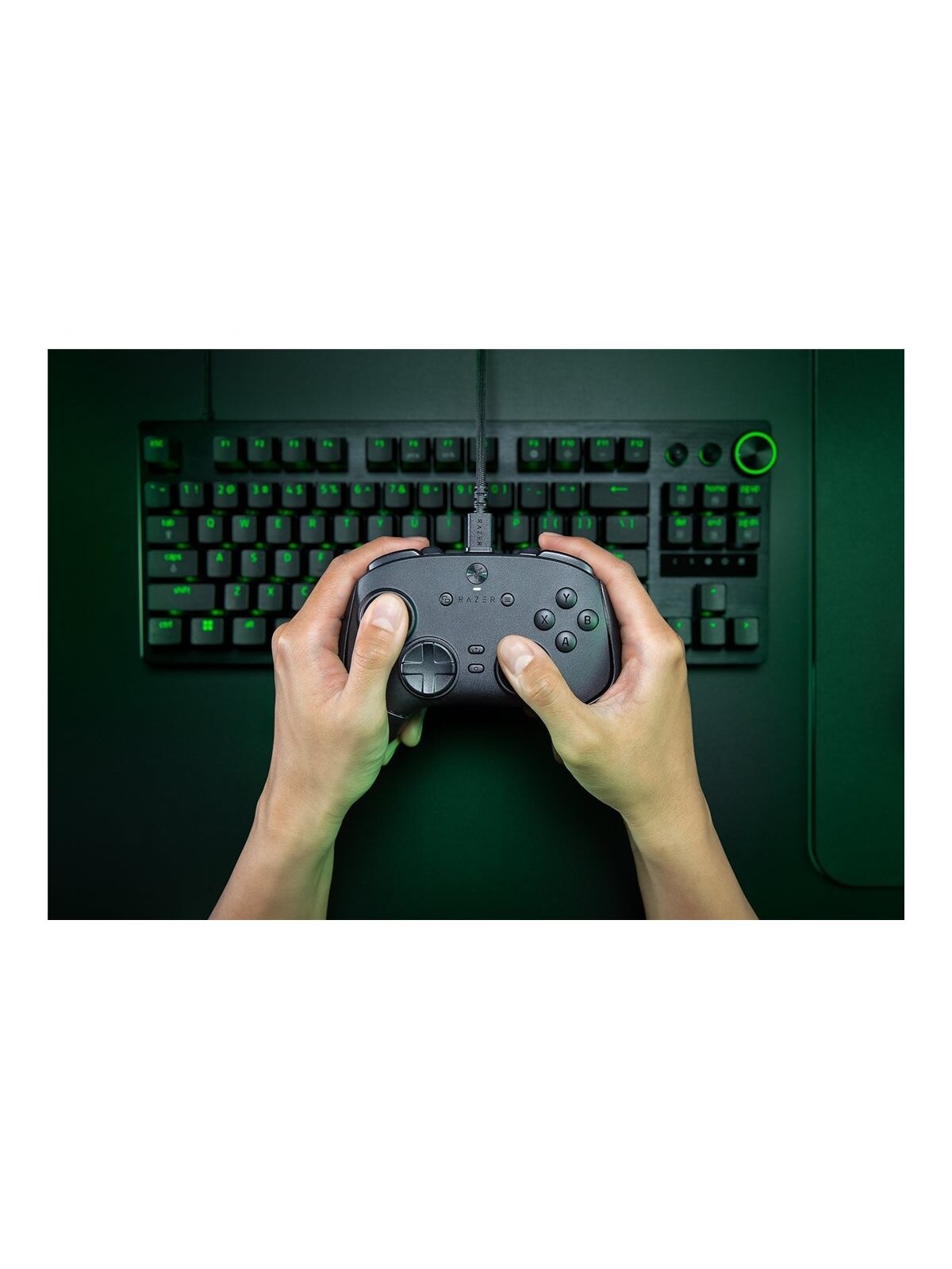 Razer Wolverine V3 Tournament Edition (PC) | Razer 3