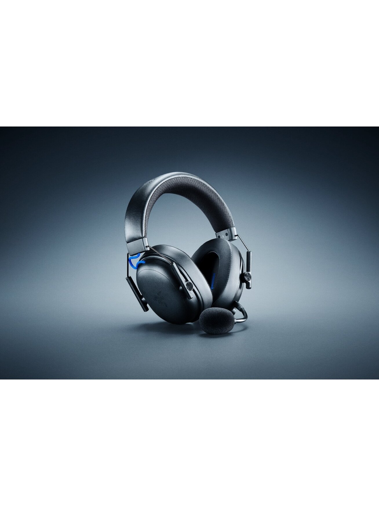 Razer | BlackShark V3 for PlayStation | Bluetooth | Over-Ear | Microphone | Black | Wireless 6 Razer | BlackShark V3 for PlayStation | Bluetooth | Over-Ear | Microphone | Black | Wireless 6