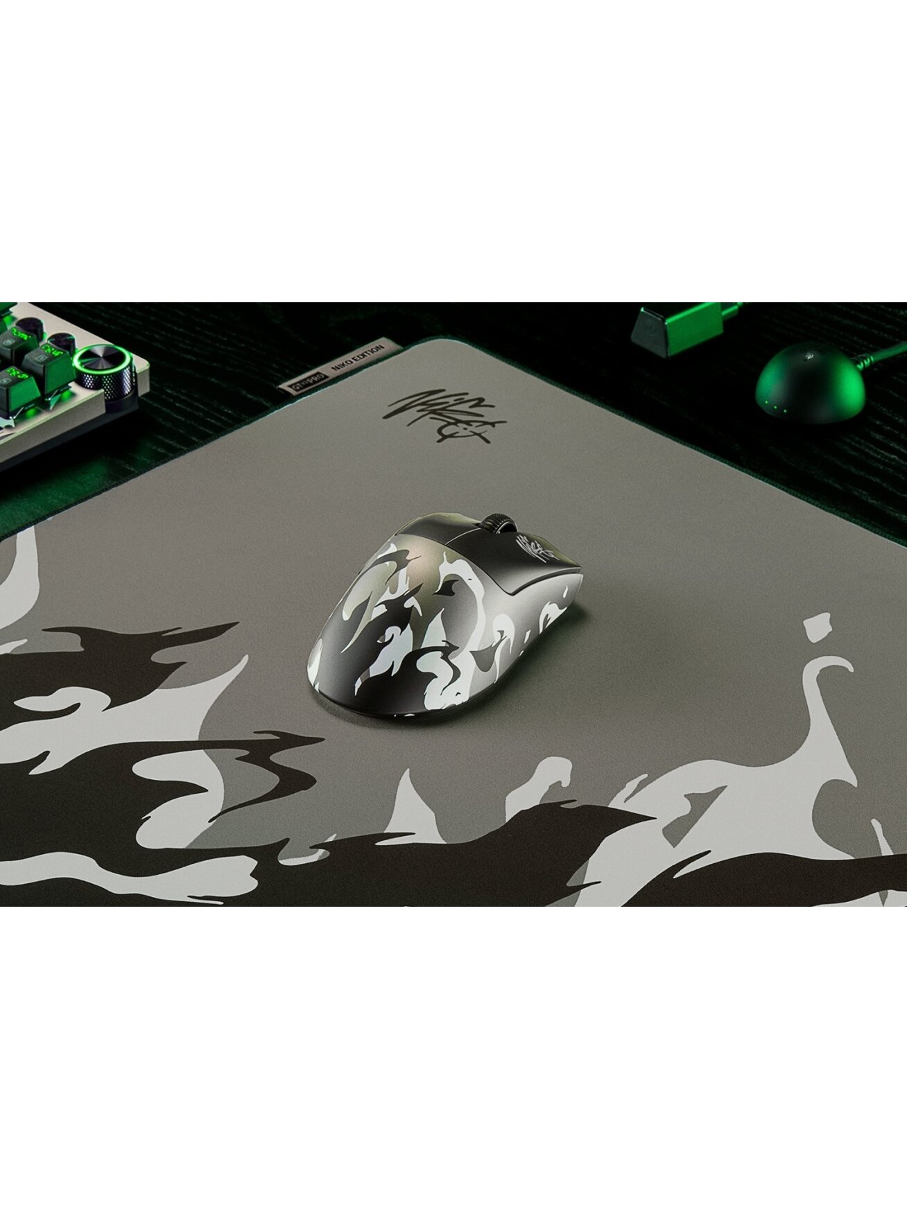 Razer Gaming Mouse | DeathAdder V4 Pro | Wireless | NiKo Edition 6 Razer Gaming Mouse | DeathAdder V4 Pro | Wireless | NiKo Edition 6