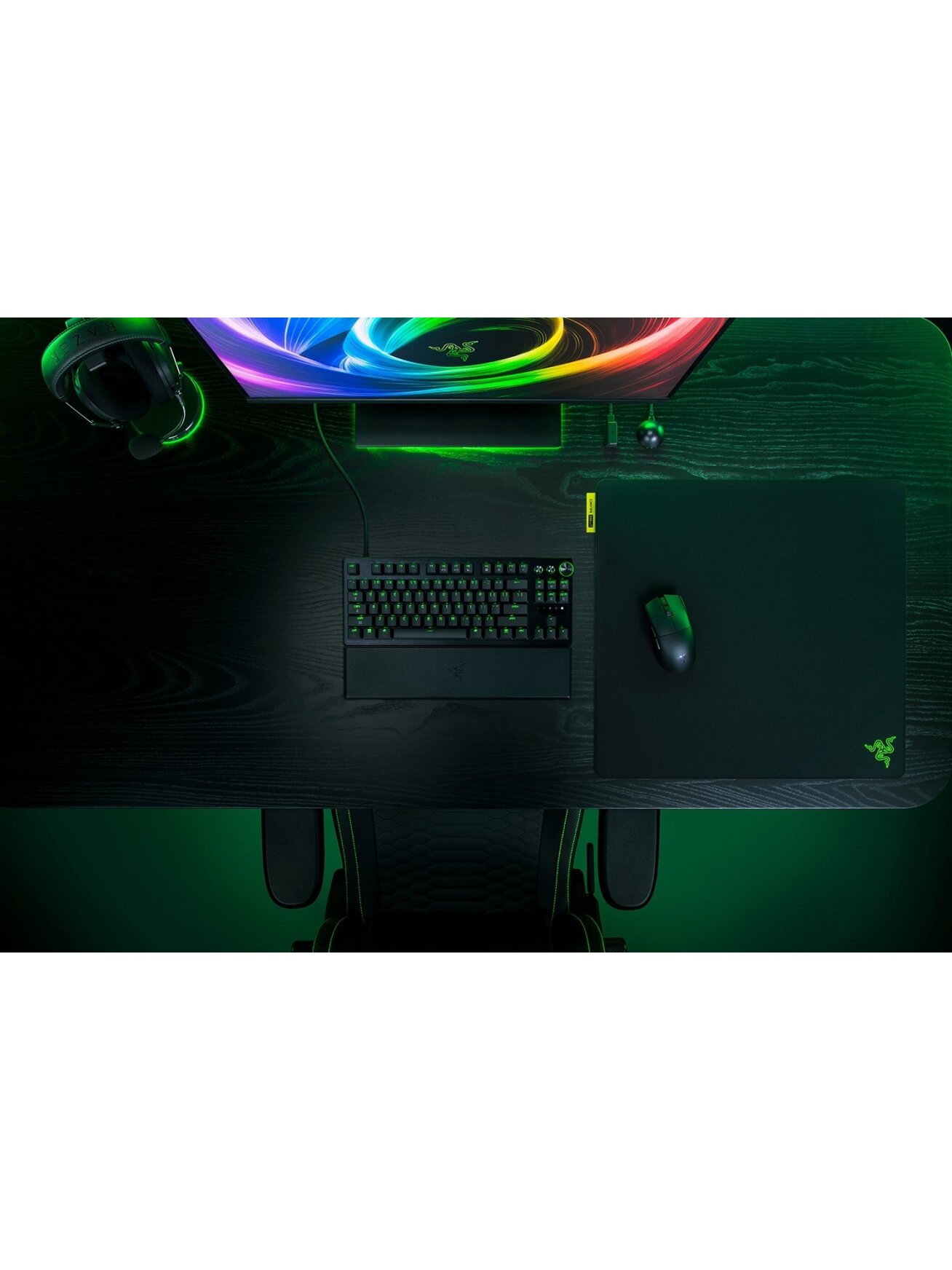 Razer Gigantus V2 Pro Soft Gaming Mouse Mat, Large, Balance | Black 3 Razer Gigantus V2 Pro Soft Gaming Mouse Mat, Large, Balance | Black 3