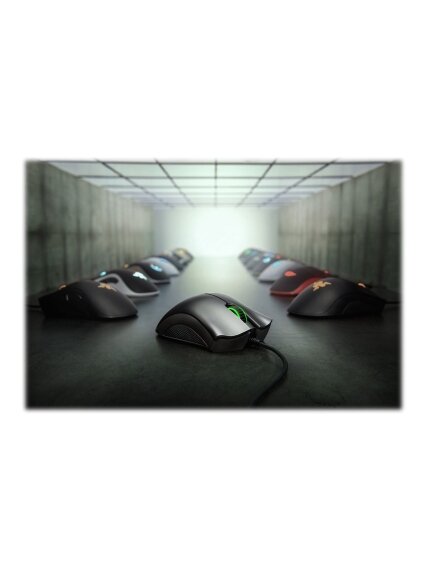 Razer | Essential Ergonomic Gaming mouse | Gaming Mouse | Wired | Infrared | Black 4 Razer | Essential Ergonomic Gaming mouse | Gaming Mouse | Wired | Infrared | Black 4