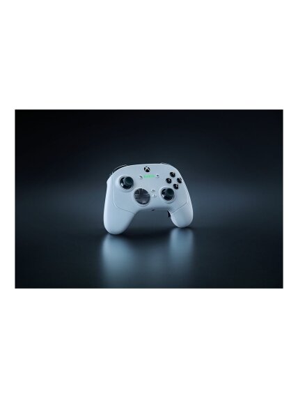 Razer | Gaming Controller for Xbox Series X/S and PC | Wolverine V3 Pro 4