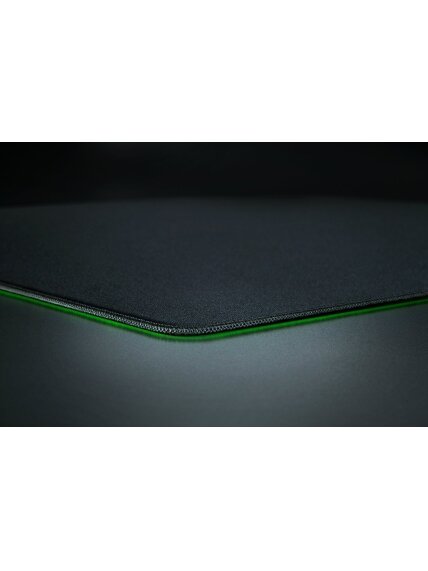 Razer Gaming Mouse Mat, Max Speed | Gigantus V2 Pro | Black 3 Razer Gaming Mouse Mat, Max Speed | Gigantus V2 Pro | Black 3