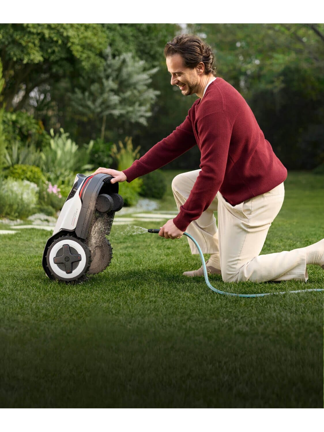 Roborock RockNeo Q110 Mower, 2WD, 1000m², RTK + VSLAM, (Edge Cutting module sold separately) 18 Roborock RockNeo Q110 Mower, 2WD, 1000m², RTK + VSLAM, (Edge Cutting module sold separately) 18