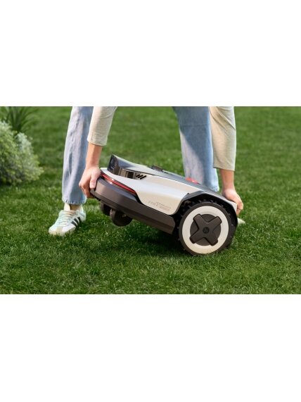 Roborock RockNeo Q110 Mower, 2WD, 1000m², RTK + VSLAM, (Edge Cutting module sold separately) 17