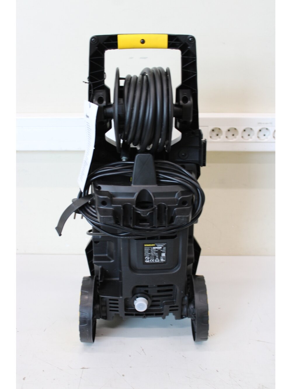 SALE OUT. SALE OUT. Stanley Pressure Washer | REFURBISHED, DIRTY, USED, SCRACHED 3 SALE OUT. SALE OUT. Stanley Pressure Washer | REFURBISHED, DIRTY, USED, SCRACHED 3
