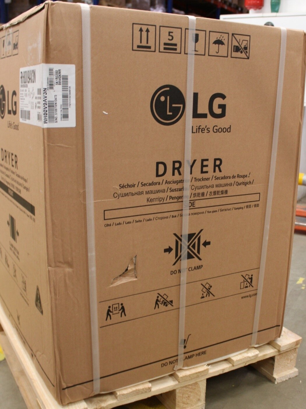 SALE OUT. | LG Dryer Machine | RH80V9AV3N | Energy efficiency class C | Front loading | 8 kg | LED | Depth 69 cm | Wi-Fi | White | DAMAGED PACKAGING AND RIGHT SIDE, DENTED FRONT (BOTTOM) SALE OUT. | LG Dryer Machine | RH80V9AV3N | Energy efficiency class C | Front loading | 8 kg | LED | Depth 69 cm | Wi-Fi | White | DAMAGED PACKAGING AND RIGHT SIDE, DENTED FRONT (BOTTOM)