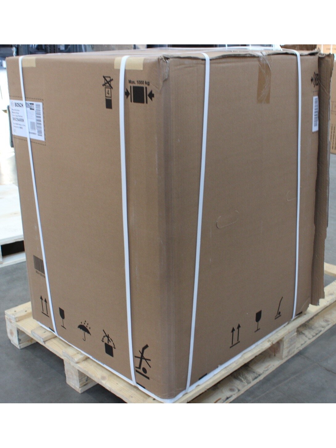 SALE OUT. Bosch WNC254ARSN Washing Machine with Dryer, D, Front loading, Washing capacity 10.5 kg, Drying capacity 6 kg, Max spin speed 1400 | SALE OUT. | Bosch Washing Machine | WNC254ARSN | Energy efficiency class A/D | Front loading | Washing capacity 1 SALE OUT. Bosch WNC254ARSN Washing Machine with Dryer, D, Front loading, Washing capacity 10.5 kg, Drying capacity 6 kg, Max spin speed 1400 | SALE OUT. | Bosch Washing Machine | WNC254ARSN | Energy efficiency class A/D | Front loading | Washing capacity 1