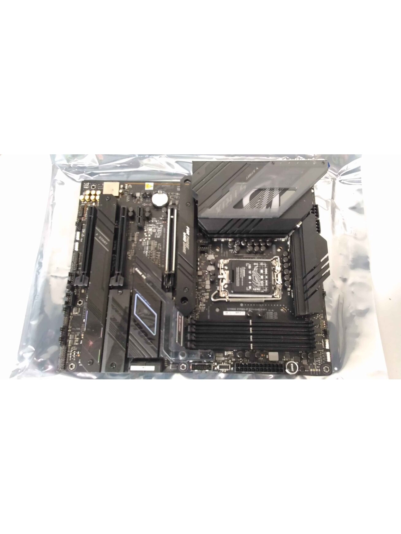 SALE OUT. Asus ROG STRIX Z790-F GAMING WIFI | Processor family Intel | Processor socket LGA1700 | DDR5 DIMM | Memory slots 4 | Supported hard disk drive interfaces SATA, M.2 | Number of SATA connectors 4 | Chipset Intel Z790 | ATX | USED, REFURBISHED, W SALE OUT. Asus ROG STRIX Z790-F GAMING WIFI | Processor family Intel | Processor socket LGA1700 | DDR5 DIMM | Memory slots 4 | Supported hard disk drive interfaces SATA, M.2 | Number of SATA connectors 4 | Chipset Intel Z790 | ATX | USED, REFURBISHED, W