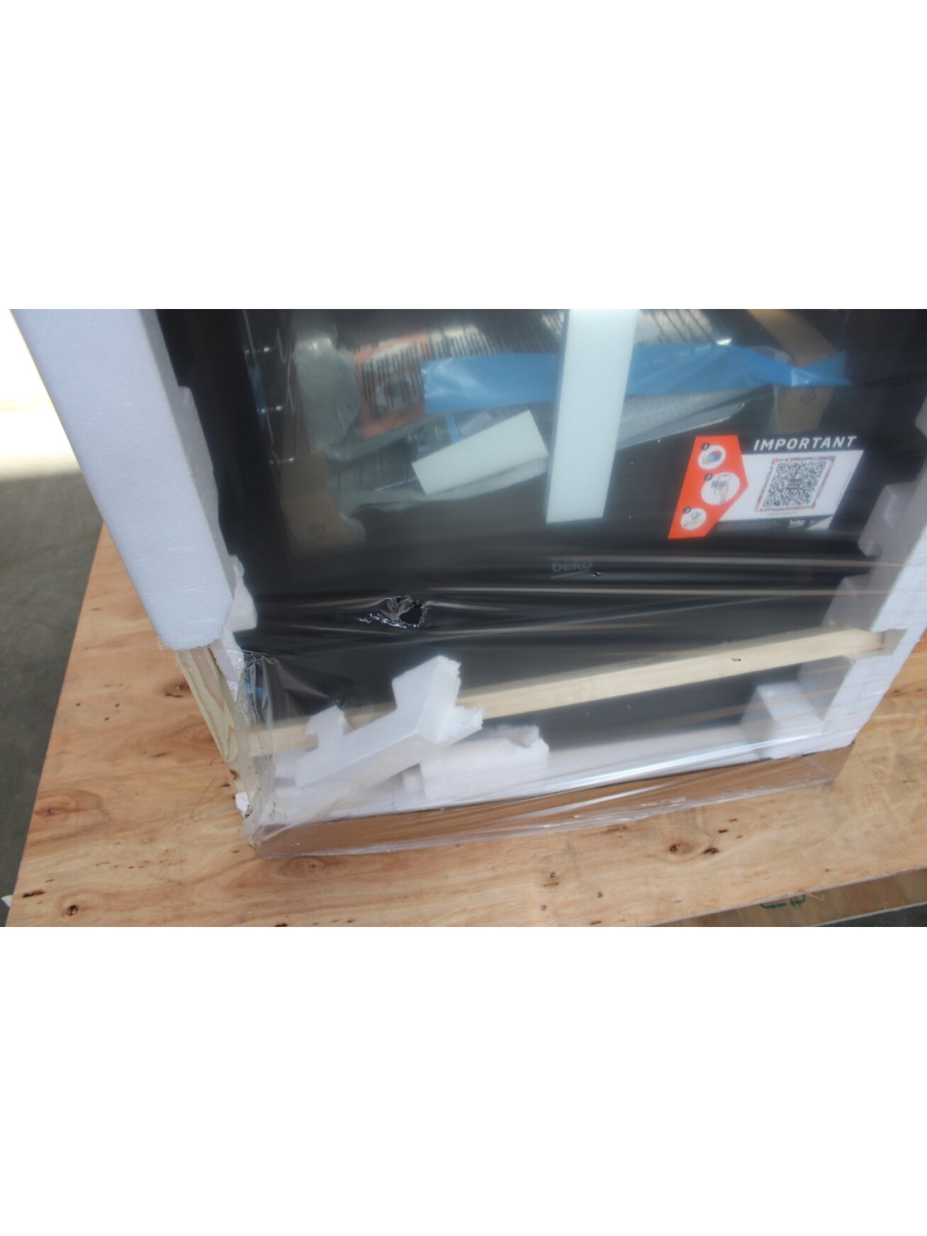 SALE OUT. Beko FBM62330GADSN Cooker, Gas, A, Width 60 cm, Grey | BEKO Cooker | FBM62330GADSN | Hob type Gas | Oven type Electric | Grey | Width 60 cm | Depth 60 cm | Grilling | LED | Energy efficiency class A | DAMAGED PACKAGING | 72 L 4 SALE OUT. Beko FBM62330GADSN Cooker, Gas, A, Width 60 cm, Grey | BEKO Cooker | FBM62330GADSN | Hob type Gas | Oven type Electric | Grey | Width 60 cm | Depth 60 cm | Grilling | LED | Energy efficiency class A | DAMAGED PACKAGING | 72 L 4