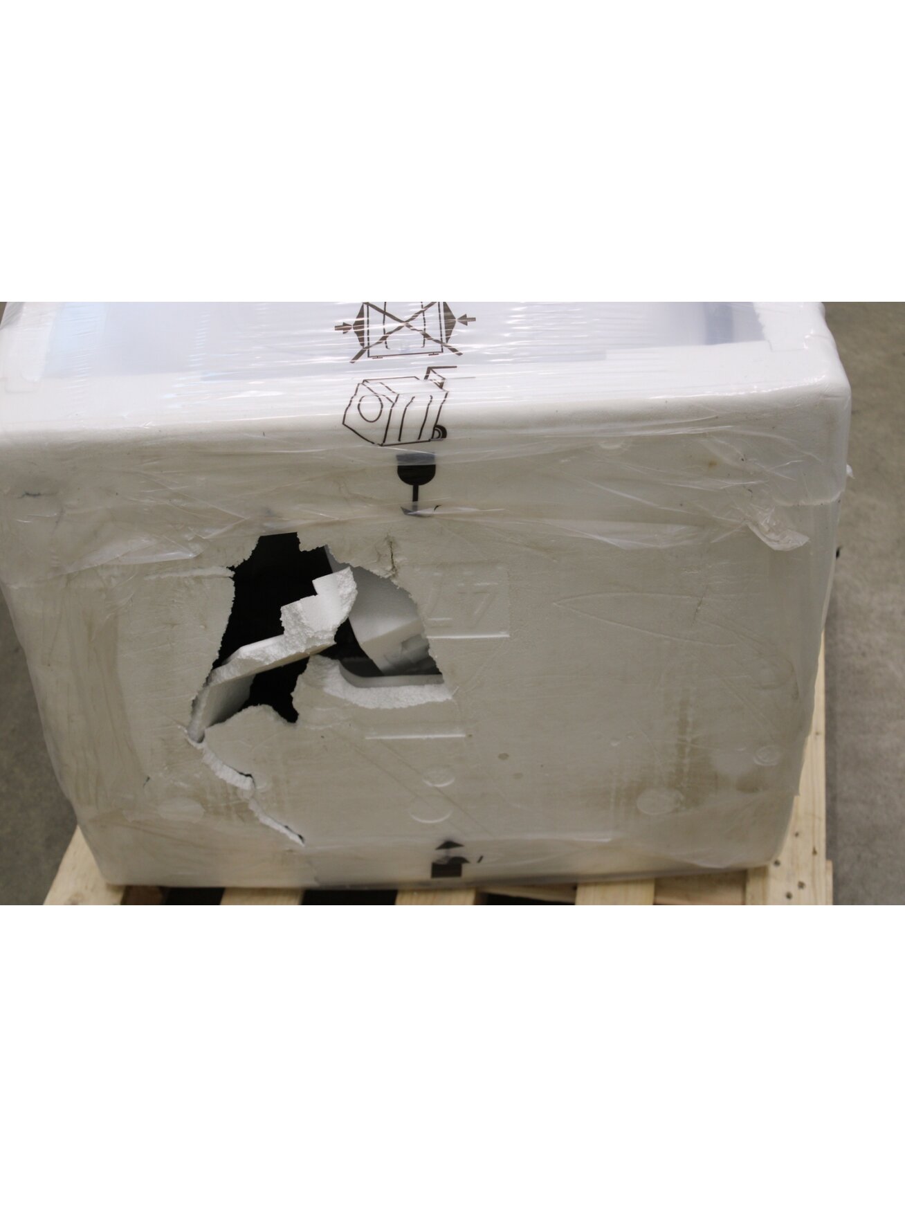 SALE OUT. Candy RO 1486DWMT/1-S Washing Machine, A, Front loading, Capacity 8 kg, Depth 54 cm, 1400 RPM, White | SALE OUT. | Candy Washing Machine | RO 1486DWMT/1-S | Energy efficiency class A | Front loading | Washing capacity 8 kg | 1400 RPM | Depth 54  2