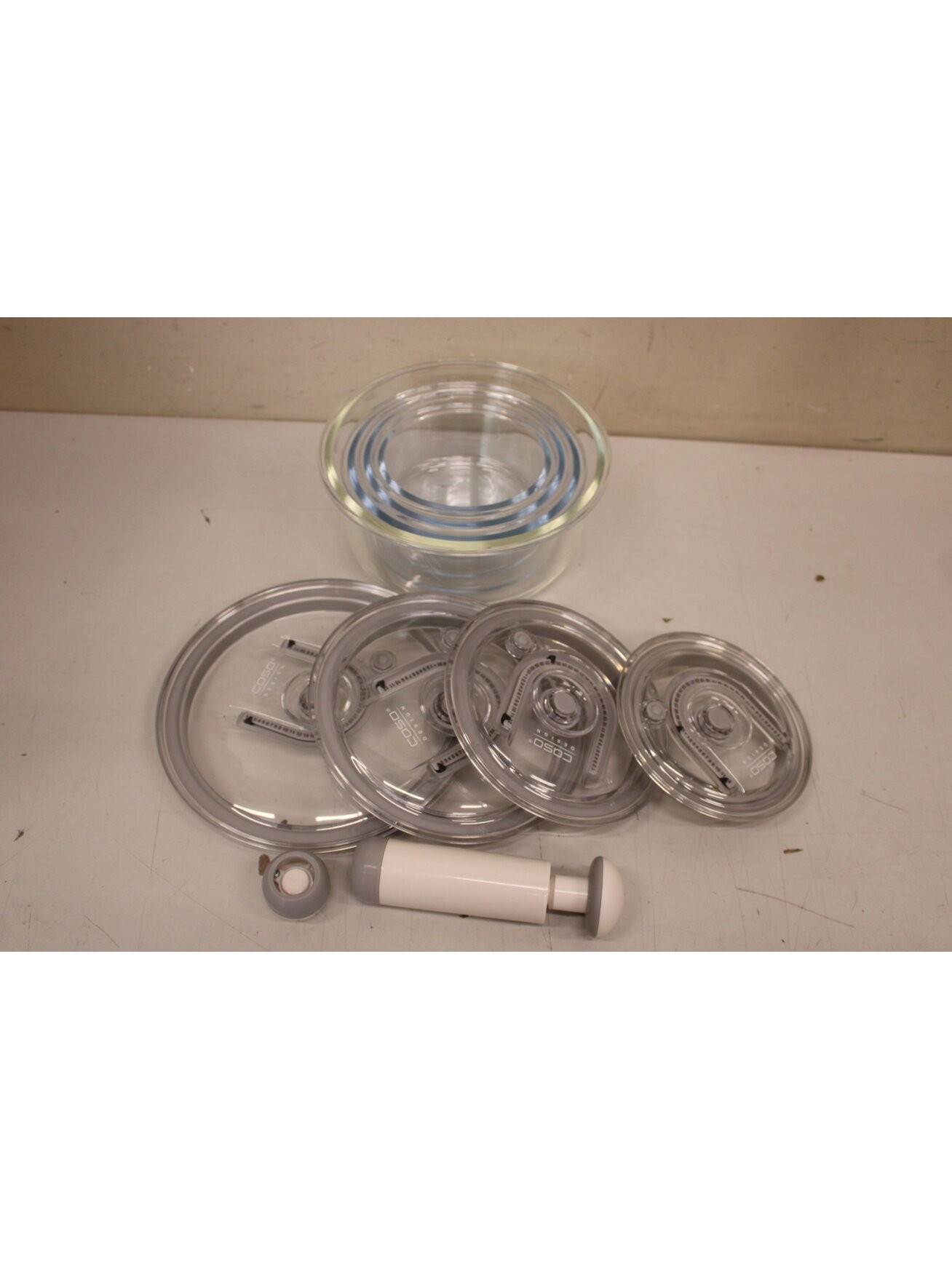 SALE OUT. | Caso | Vacuum freshness containers round | 01187 | Set of 4 | DOES NOT HOLD IS THE VACUUM 1 SALE OUT. | Caso | Vacuum freshness containers round | 01187 | Set of 4 | DOES NOT HOLD IS THE VACUUM 1