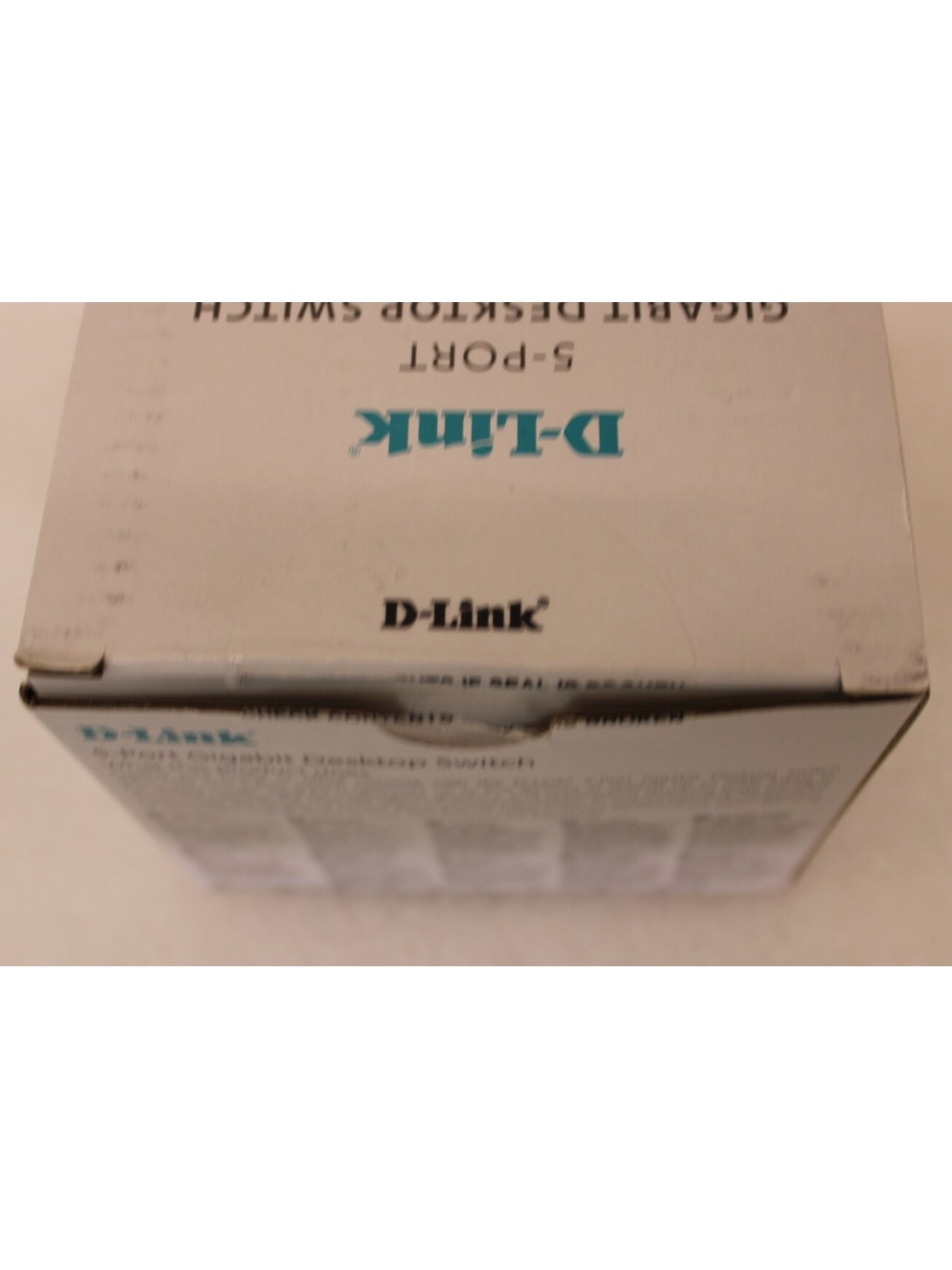 SALE OUT. D-Link DGS-105GL/E 5-Port Gigabit Ethernet Switch | SALE OUT. Ethernet Switch | DGS-105/E | Unmanaged | Desktop | Gigabit Ethernet (copper) ports quantity 5 | 60 month(s) | UNPACKED 1 SALE OUT. D-Link DGS-105GL/E 5-Port Gigabit Ethernet Switch | SALE OUT. Ethernet Switch | DGS-105/E | Unmanaged | Desktop | Gigabit Ethernet (copper) ports quantity 5 | 60 month(s) | UNPACKED 1