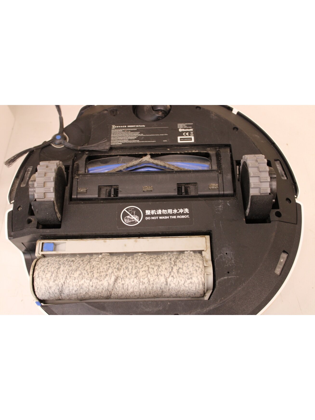 SALE OUT. Ecovacs DEEBOT X8 OMNI Vacuum cleaner, Robot, Wet&Dry, 18000Pa, TruEdge 2.0, AIVI 3D 3.0, YIKO-GPT, White+Auto-empty station | Ecovacs | Robotic Vacuum Cleaner | DEEBOT X8 OMNI | Wet&Dry | Lithium-Ion | 5200 mAh | Dust capacity 0.22 L | 17000 Pa 13 SALE OUT. Ecovacs DEEBOT X8 OMNI Vacuum cleaner, Robot, Wet&Dry, 18000Pa, TruEdge 2.0, AIVI 3D 3.0, YIKO-GPT, White+Auto-empty station | Ecovacs | Robotic Vacuum Cleaner | DEEBOT X8 OMNI | Wet&Dry | Lithium-Ion | 5200 mAh | Dust capacity 0.22 L | 17000 Pa 13