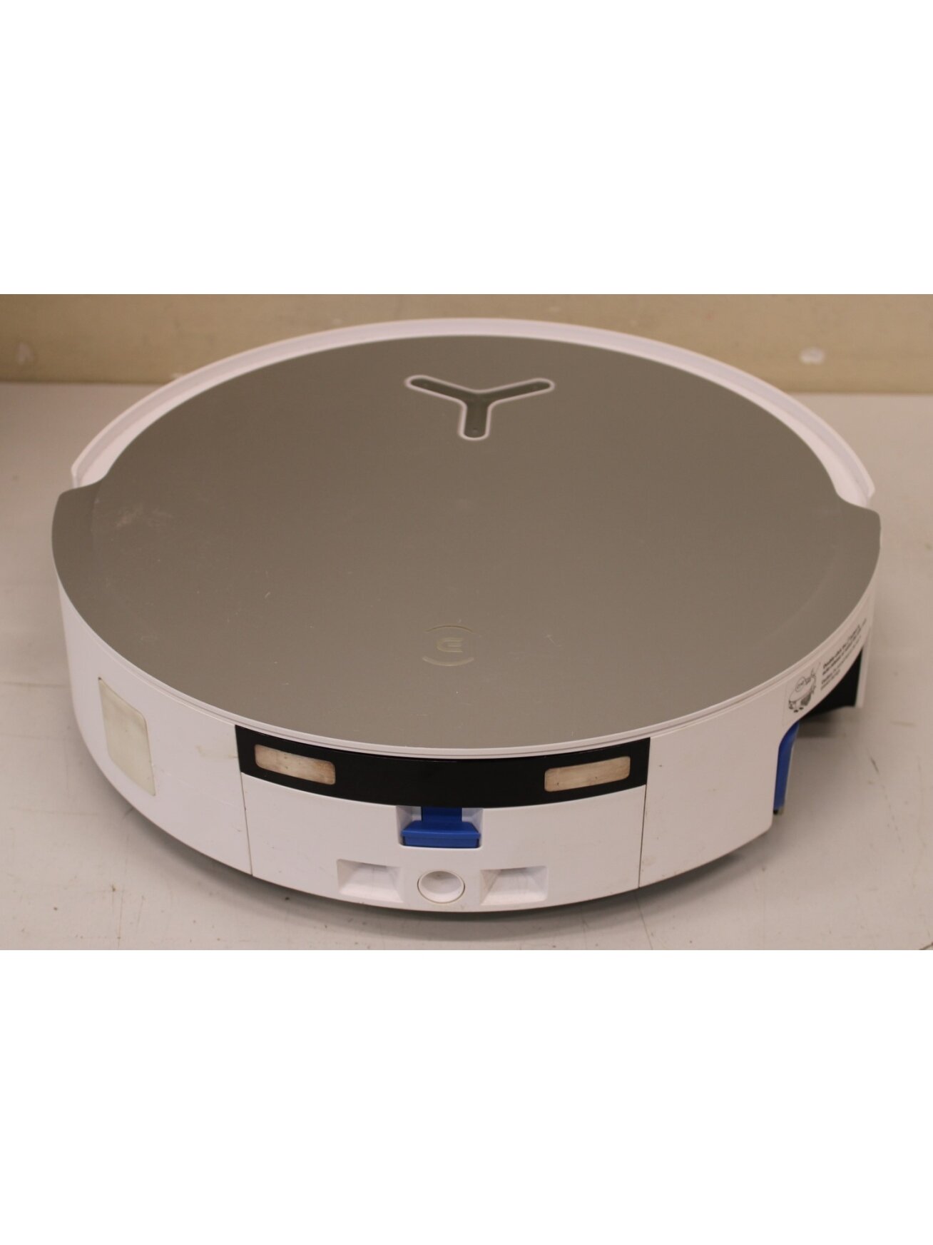 SALE OUT. Ecovacs DEEBOT X8 OMNI Vacuum cleaner, Robot, Wet&Dry, 18000Pa, TruEdge 2.0, AIVI 3D 3.0, YIKO-GPT, White+Auto-empty station | Ecovacs | Robotic Vacuum Cleaner | DEEBOT X8 OMNI | Wet&Dry | Lithium-Ion | 5200 mAh | Dust capacity 0.22 L | 17000 Pa 9 SALE OUT. Ecovacs DEEBOT X8 OMNI Vacuum cleaner, Robot, Wet&Dry, 18000Pa, TruEdge 2.0, AIVI 3D 3.0, YIKO-GPT, White+Auto-empty station | Ecovacs | Robotic Vacuum Cleaner | DEEBOT X8 OMNI | Wet&Dry | Lithium-Ion | 5200 mAh | Dust capacity 0.22 L | 17000 Pa 9
