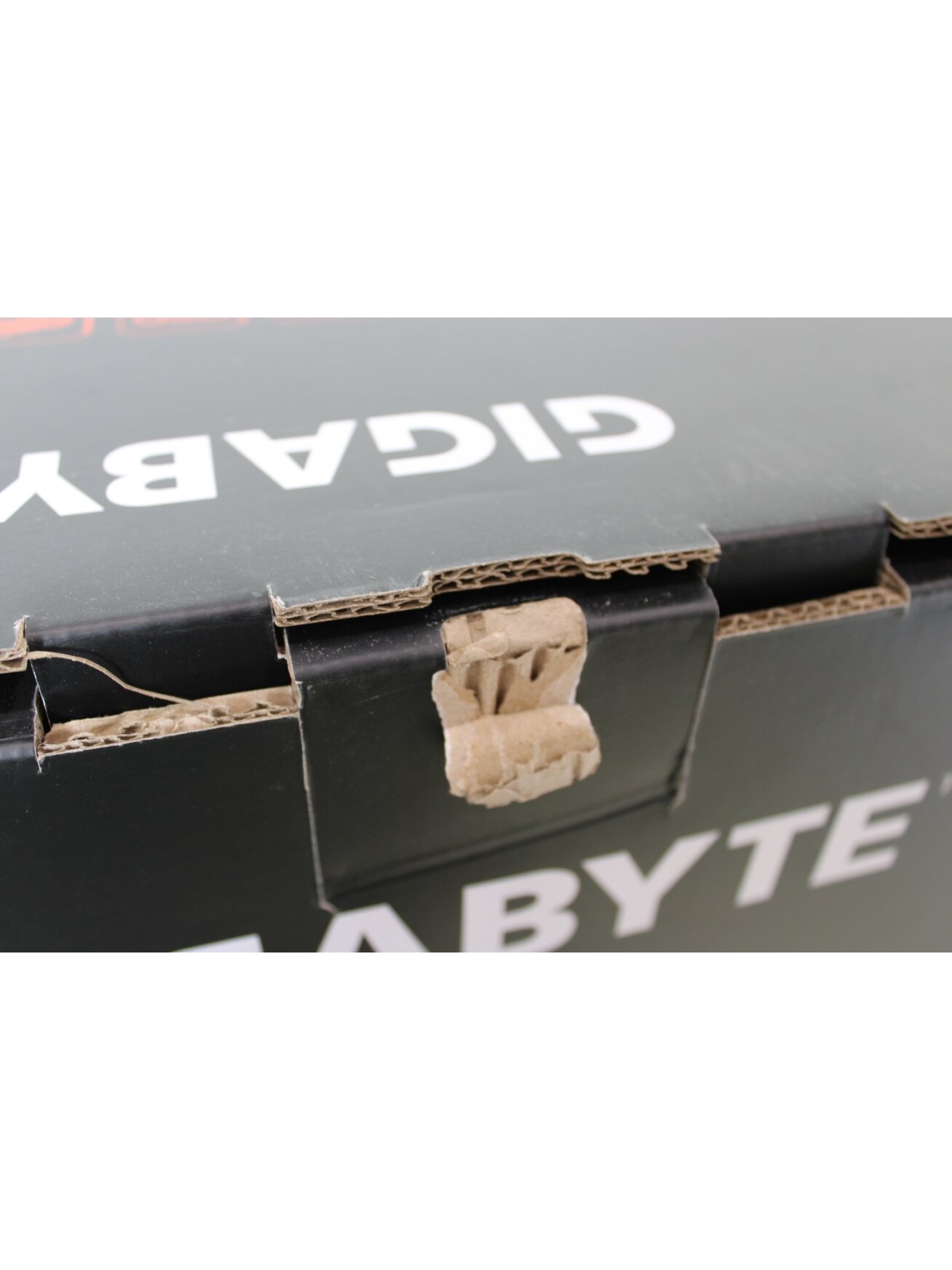SALE OUT. GIGABYTE MONITOR 34" MO34WQC EK | SALE OUT. MO34WQC EK1 | 34 " | OLED | WQHD | 175 Hz | 0.03 ms | 3440 x 1440 pixels | 250 cd/m² | HDMI ports quantity 2 | Warranty 36 month(s) | DAMAGED PACKAGING, DEMO 1 SALE OUT. GIGABYTE MONITOR 34" MO34WQC EK | SALE OUT. MO34WQC EK1 | 34 " | OLED | WQHD | 175 Hz | 0.03 ms | 3440 x 1440 pixels | 250 cd/m² | HDMI ports quantity 2 | Warranty 36 month(s) | DAMAGED PACKAGING, DEMO 1