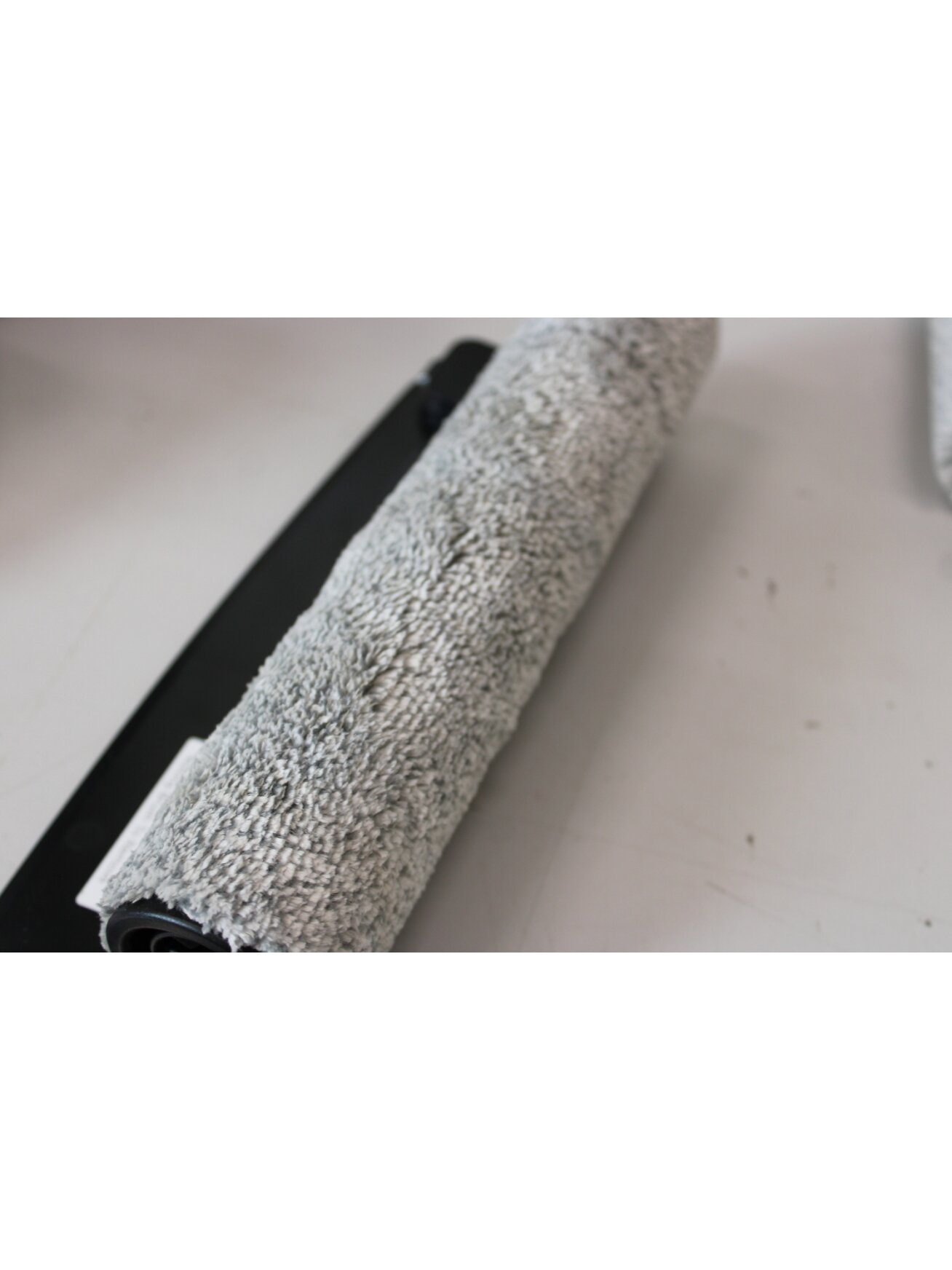 SALE OUT. | Midea Cordless Vacuum Cleaner | X10 Wet and Dry | 220 W | 22.2 V | Operating time (max) 35 min | Black | Warranty 24 month(s) | DAMAGED PACKAGING, USED, DIRTY, SCRATCHED AND WET ITEM. WRONG SN ON PACKAGING 7 SALE OUT. | Midea Cordless Vacuum Cleaner | X10 Wet and Dry | 220 W | 22.2 V | Operating time (max) 35 min | Black | Warranty 24 month(s) | DAMAGED PACKAGING, USED, DIRTY, SCRATCHED AND WET ITEM. WRONG SN ON PACKAGING 7