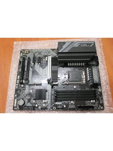 SALE OUT. | Gigabyte Z790 D | Processor family Intel | Processor socket LGA1700 | DDR5 | Supported hard disk drive interfaces SATA, M.2 | Number of SATA connectors 6 | WITHOUT MANUALS AND ACCESSORIES ONLY BACK PANEL INCLUDED. SALE OUT. | Gigabyte Z790 D | Processor family Intel | Processor socket LGA1700 | DDR5 | Supported hard disk drive interfaces SATA, M.2 | Number of SATA connectors 6 | WITHOUT MANUALS AND ACCESSORIES ONLY BACK PANEL INCLUDED.