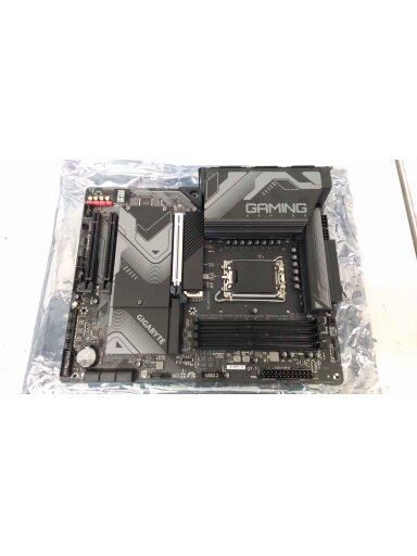SALE OUT. Gigabyte Z790 GAMING X 1.0 M/B | Processor family Intel | Processor socket LGA1700 | DDR5 DIMM | Memory slots 4 | Supported hard disk drive interfaces SATA, M.2 | Number of SATA connectors 6 | Chipset Intel Z790 Express | ATX | USED, REFURBISH SALE OUT. Gigabyte Z790 GAMING X 1.0 M/B | Processor family Intel | Processor socket LGA1700 | DDR5 DIMM | Memory slots 4 | Supported hard disk drive interfaces SATA, M.2 | Number of SATA connectors 6 | Chipset Intel Z790 Express | ATX | USED, REFURBISH