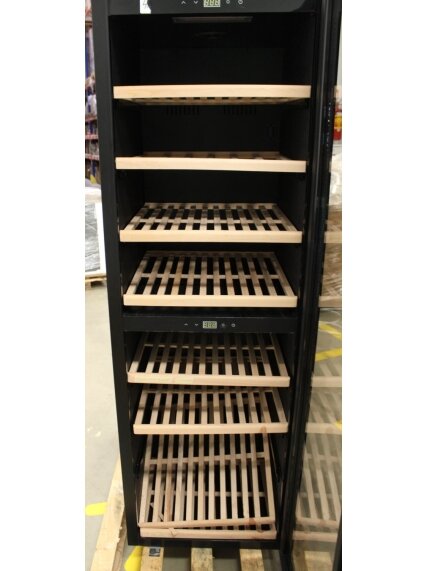 SALE OUT. Caso WineExclusive 180 Smart Wine Cooler, Free standing, Height 190 cm, Up to 180 bottles, Compressor technology, Black | SALE OUT. | Caso Smart Wine Cooler | WineExclusive 180 | Energy efficiency class G | Showcase | Free standing | Bottles cap 5 SALE OUT. Caso WineExclusive 180 Smart Wine Cooler, Free standing, Height 190 cm, Up to 180 bottles, Compressor technology, Black | SALE OUT. | Caso Smart Wine Cooler | WineExclusive 180 | Energy efficiency class G | Showcase | Free standing | Bottles cap 5